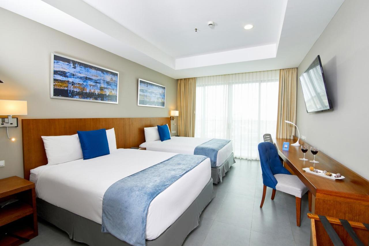 Wyndham Sail Plaza And Convention Center 5* Manta